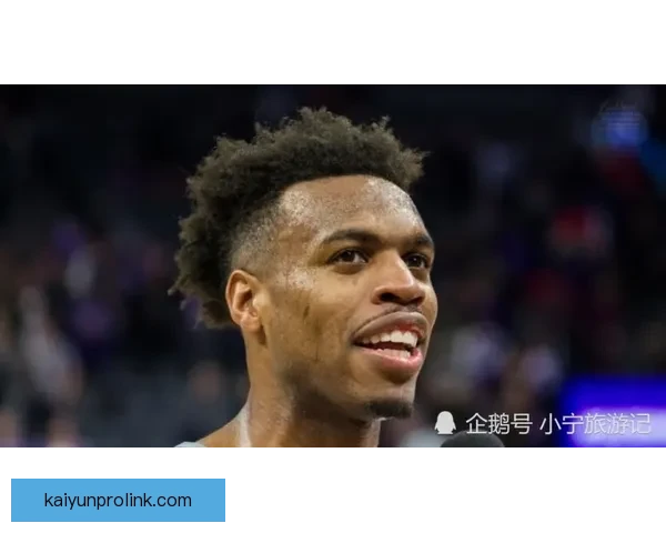 三分神射手本赛季命中率五成二老鹰意外裁掉休斯坦